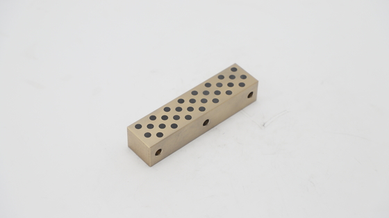 58HRC Meusburger Metal Injection Molding Automotive Parts Positioning Wedge