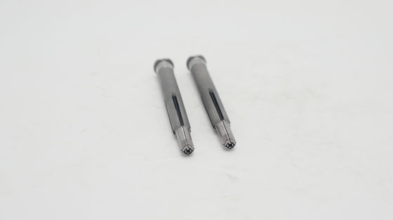 SKH51 JIS ชิ้นส่วนฉีดขึ้นรูปมาตรฐาน Cavity Pins แกนพับได้